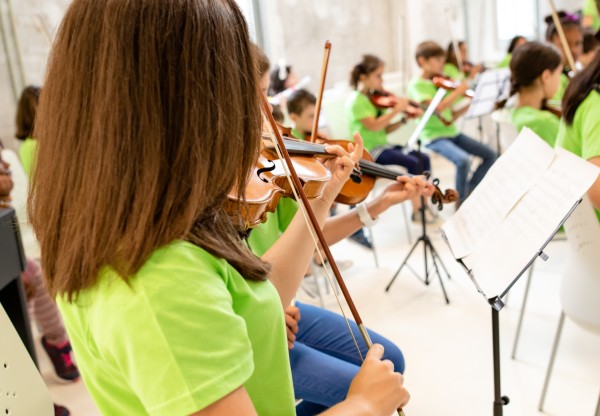 New location for the Zaragoza School Orchestra's header image